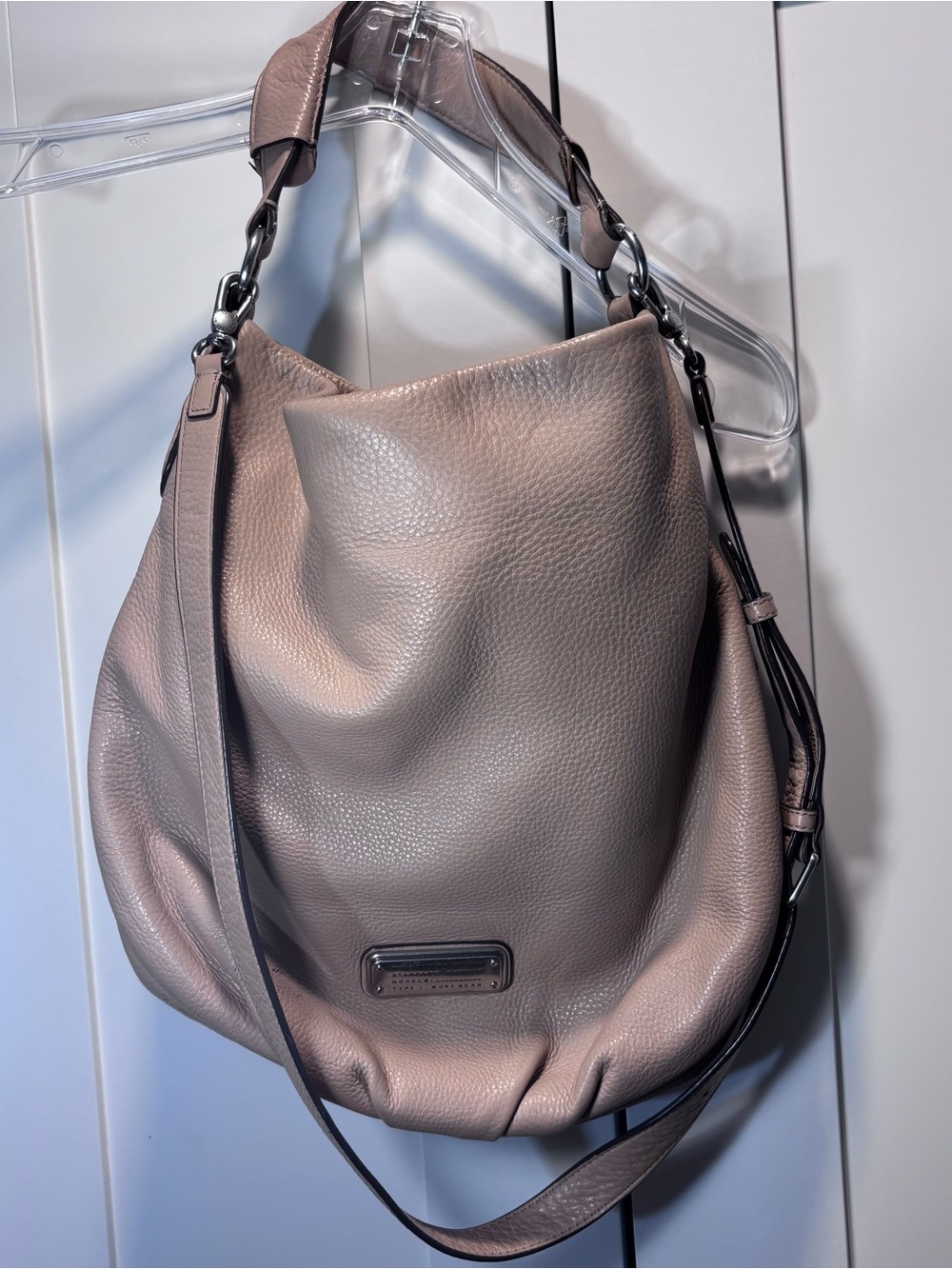 Marc Jacobs Crossbody Hobo Bag 100% Cow Leather Silver Hardware Taupe Beige